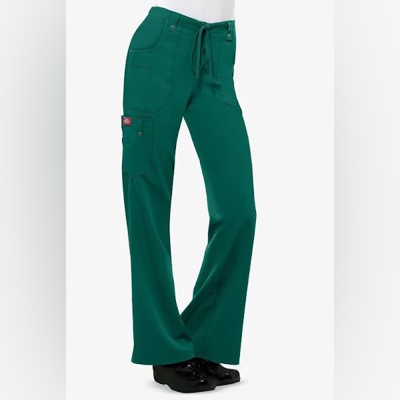Dickies 82011 Women's Xtreme Stretch Fit Drawstring Flare Leg Scrubs - Picture 1 of 7